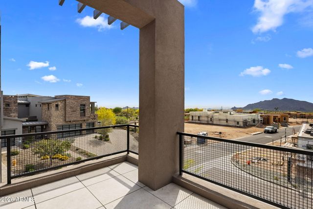 37200 N CAVE CREEK Road 2101, Scottsdale, AZ 85262