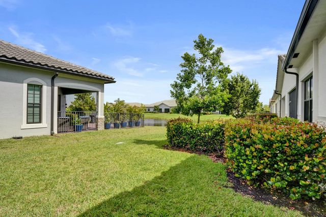 8336 W Blue Spring Drive, Parkland, FL 33067