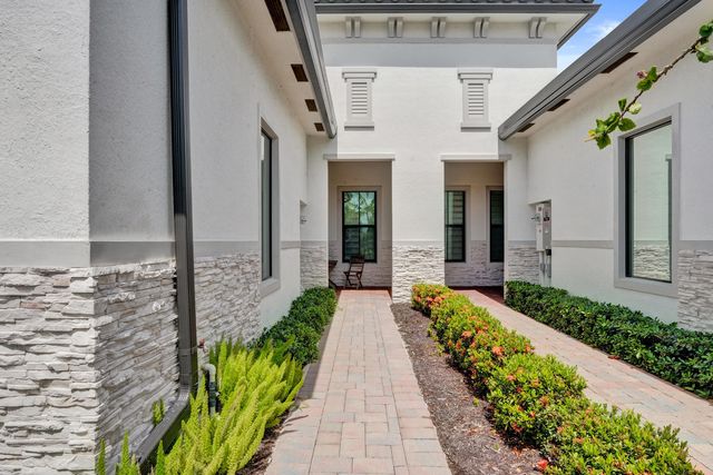 8336 W Blue Spring Drive, Parkland, FL 33067