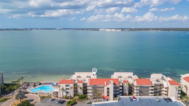 5633 PUERTA DEL SOL BOULEVARD S 204, St Petersburg, FL 33715
