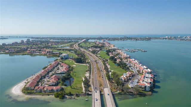 5633 PUERTA DEL SOL BOULEVARD S 204, St Petersburg, FL 33715