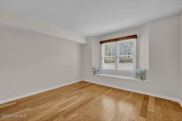 1800 Eastwood Road Apt 103, Wilmington, NC 28403