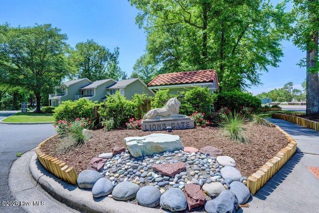 1800 Eastwood Road Apt 103, Wilmington, NC 28403