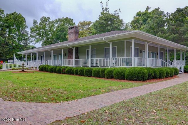 1800 Eastwood Road Apt 103, Wilmington, NC 28403