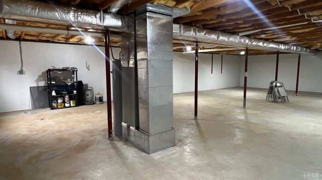 1453 Hummingbird Lane, Spout Spring, VA 24593