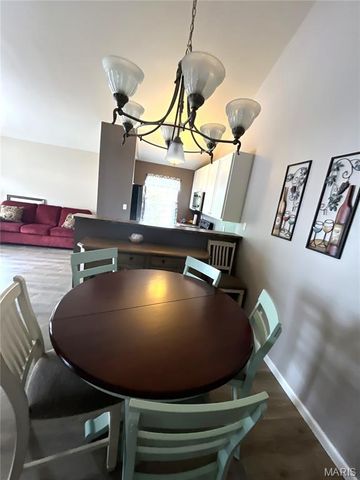 147 Brandy Mill Circle 25E, High Ridge, MO 63049