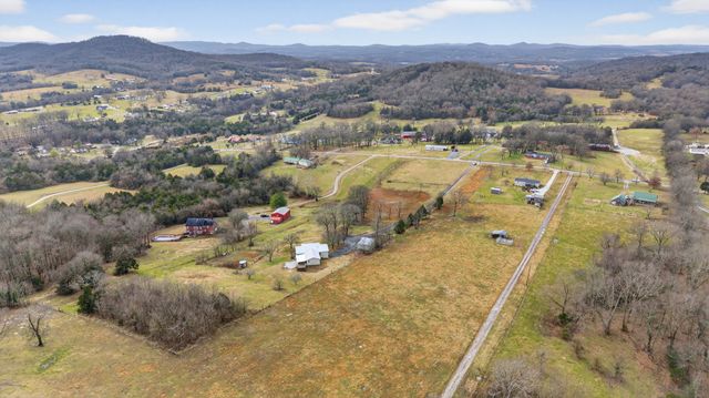 75 Vantrease Rd, Brush Creek, TN 38547