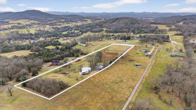 75 Vantrease Rd, Brush Creek, TN 38547