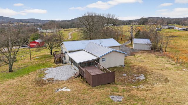 75 Vantrease Rd, Brush Creek, TN 38547