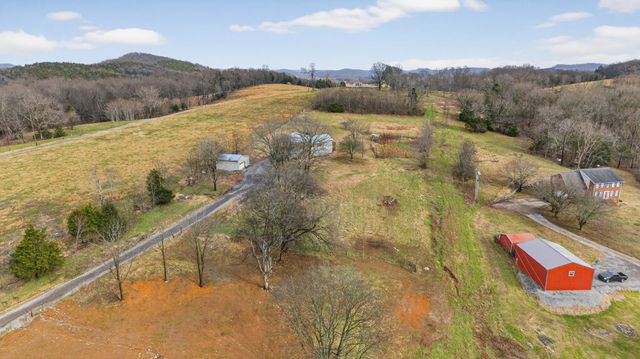 75 Vantrease Rd, Brush Creek, TN 38547