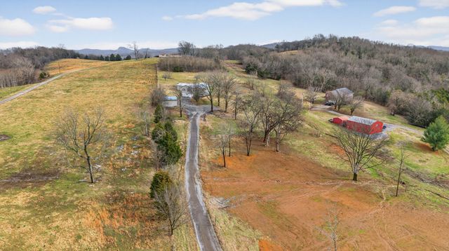 75 Vantrease Rd, Brush Creek, TN 38547