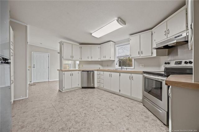 609 Micro Tower Road, Lillington, NC 27546