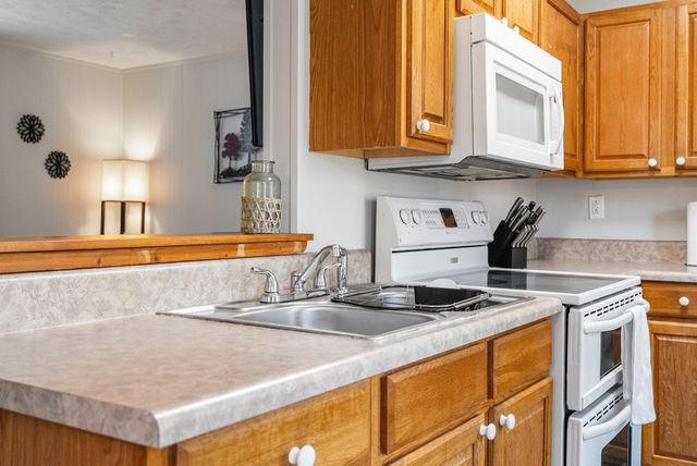 207 Westgate Circle, Pine Mountain, GA 31822