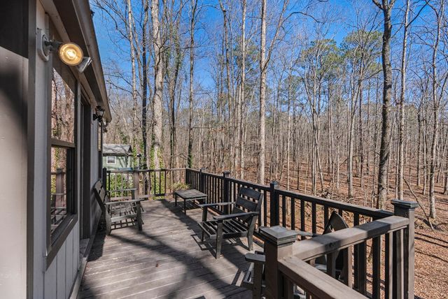207 Westgate Circle, Pine Mountain, GA 31822