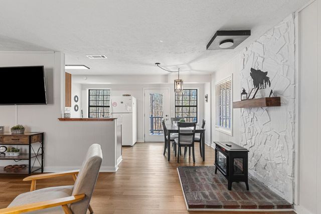 207 Westgate Circle, Pine Mountain, GA 31822