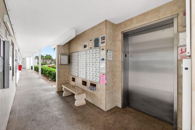 3010 Guildford A, Boca Raton, FL 33434