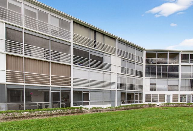 3010 Guildford A, Boca Raton, FL 33434