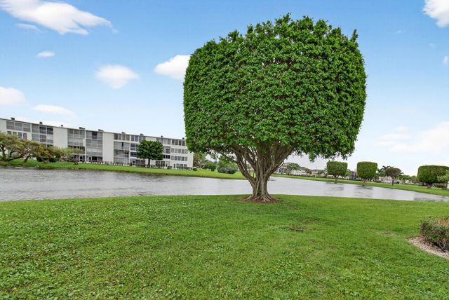 3010 Guildford A, Boca Raton, FL 33434