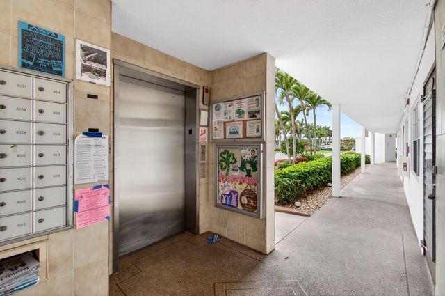 3010 Guildford A, Boca Raton, FL 33434