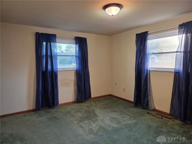 408 W Herr Street, Englewood, OH 45322