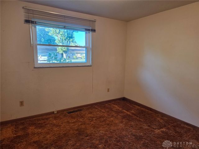 408 W Herr Street, Englewood, OH 45322