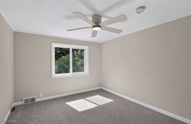 4 Owaissa Drive, Eastlake, OH 44095