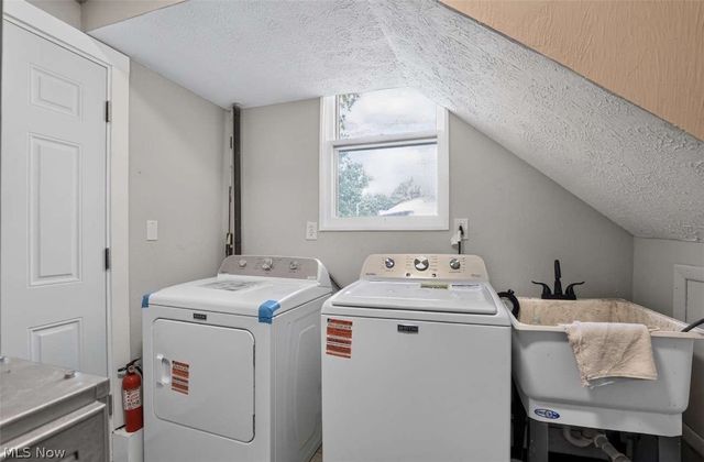 4 Owaissa Drive, Eastlake, OH 44095