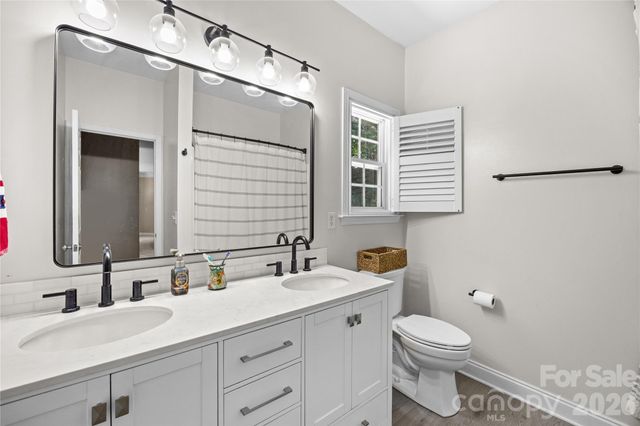 101 Egrets Walk Place, Mooresville, NC 28117