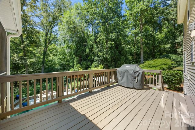 101 Egrets Walk Place, Mooresville, NC 28117