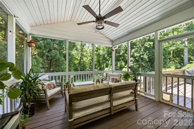 101 Egrets Walk Place, Mooresville, NC 28117