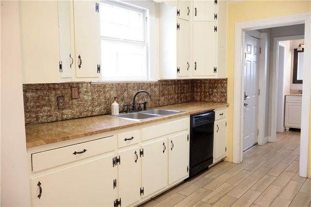 59 Spring Street, Buford, GA 30518