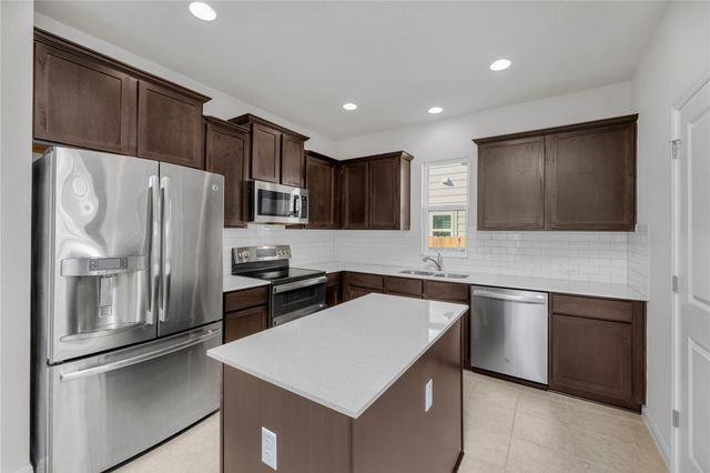 9505 Morning Iris DR, Manor, TX 78653