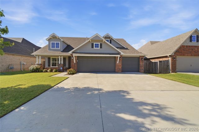9234 E 133rd Street S, Bixby, OK 74008