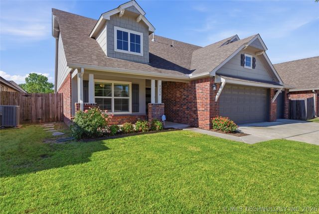 9234 E 133rd Street S, Bixby, OK 74008