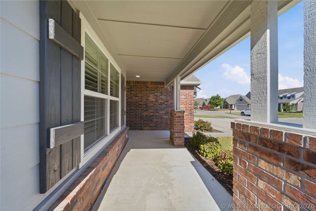 9234 E 133rd Street S, Bixby, OK 74008