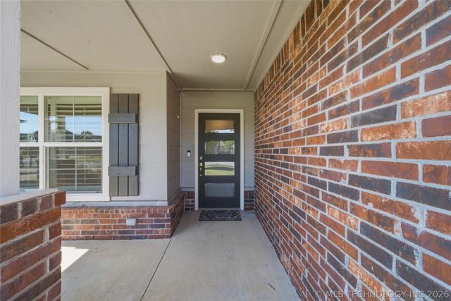 9234 E 133rd Street S, Bixby, OK 74008