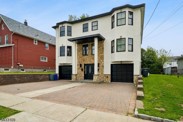 268 Bell Ave, Lodi Boro, NJ 07644