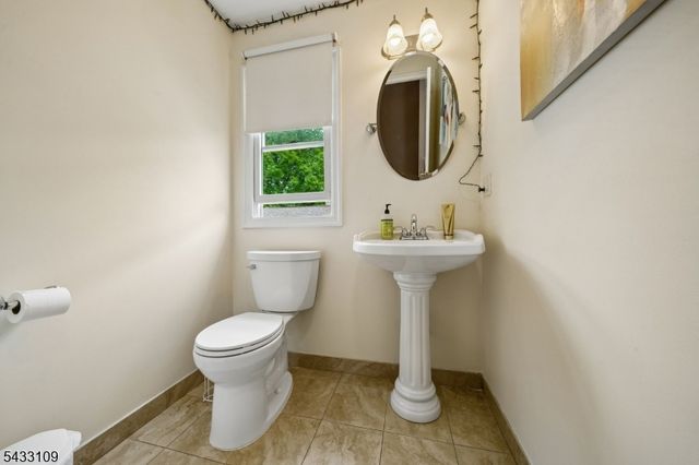 268 Bell Ave, Lodi Boro, NJ 07644