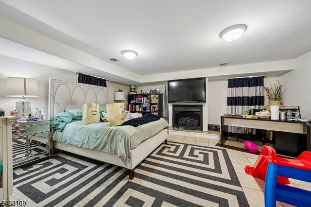 268 Bell Ave, Lodi Boro, NJ 07644