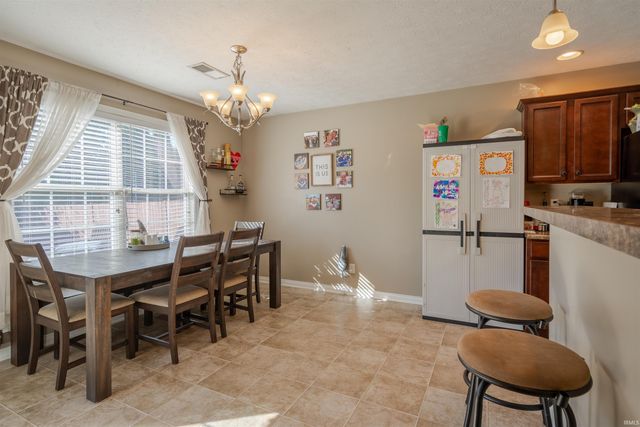 4893 Penrose Drive, Newburgh, IN 47630