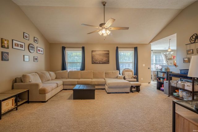 4893 Penrose Drive, Newburgh, IN 47630