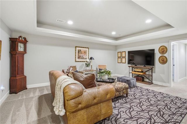 10501 W 160th Street, Overland Park, KS 66221