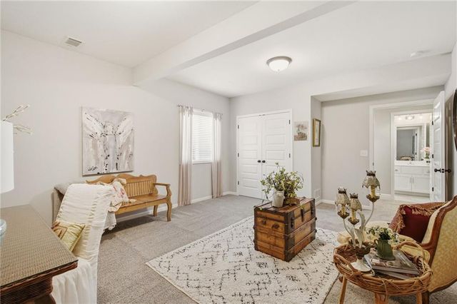 10501 W 160th Street, Overland Park, KS 66221