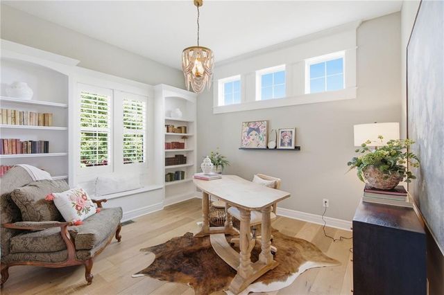 10501 W 160th Street, Overland Park, KS 66221