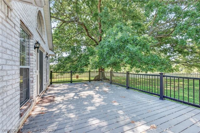 615 Clear Creek Road, Alma, AR 72921