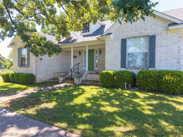 615 Clear Creek Road, Alma, AR 72921