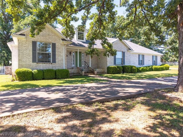 615 Clear Creek Road, Alma, AR 72921
