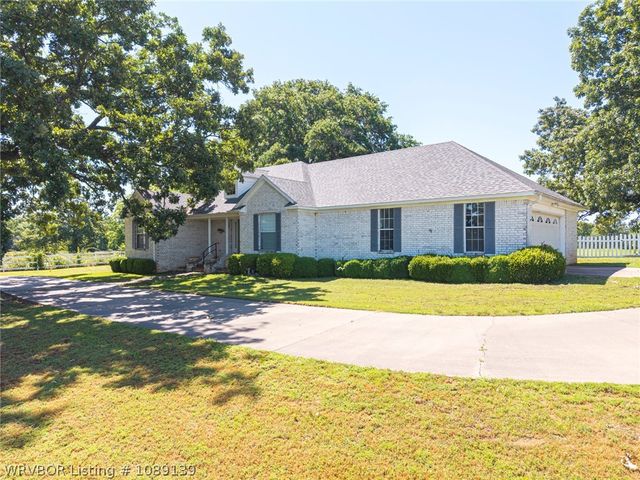 615 Clear Creek Road, Alma, AR 72921