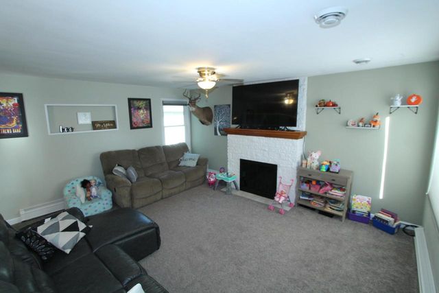 4314 Marine DRIVE, Burlington, WI 53105