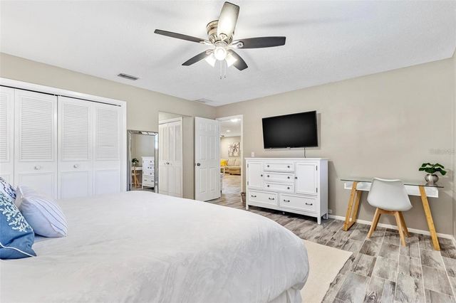 4904 19TH AVENUE W, Bradenton, FL 34209